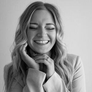 Meet your Posher, Justine